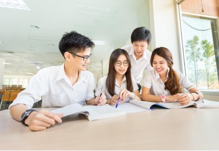 委员建议大学本科实行4年至8年弹性学制，这一建议的本意是什么？