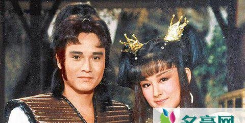 潘迎紫小龙女被玷污 潘迎紫与孟飞近照