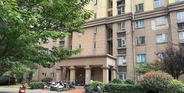 “欠一百多万，杀一家人”：长沙一家最后的痕迹