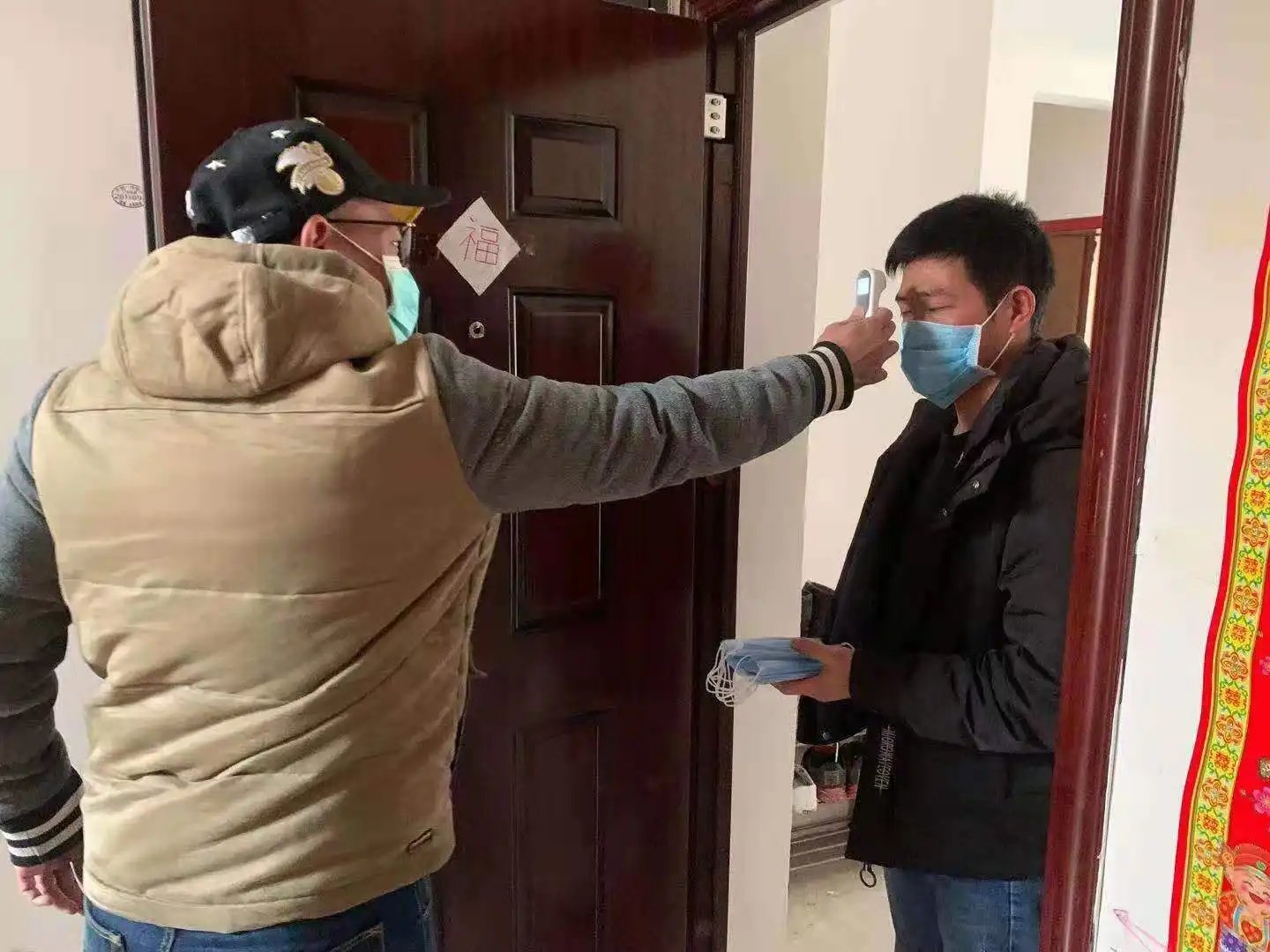 官方发布新冠感染者居家治疗指南,其中哪些细节值得我们关注?