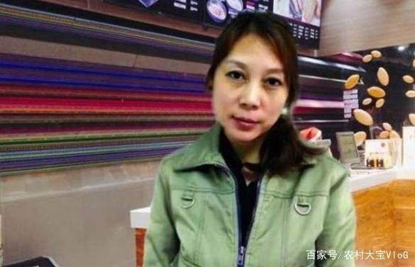 劳荣枝逃了20多年都没被发现，在逃期间整容过多次，最后谁发现的她呢？