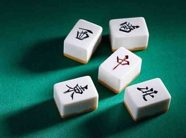 重庆人坐冰桶内打麻将,川渝地区为啥那么爱打麻将?