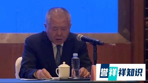 东航董事长孙世英就空难问题“答非所问” 引发批评