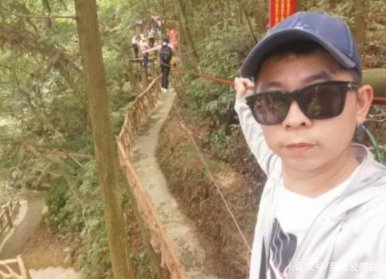 林小清已经被医院开除了,以后是不是还会有医院录用他?