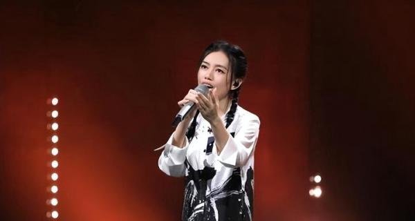 娱圈再传噩耗！知名乐队主唱因病去世，年仅38岁