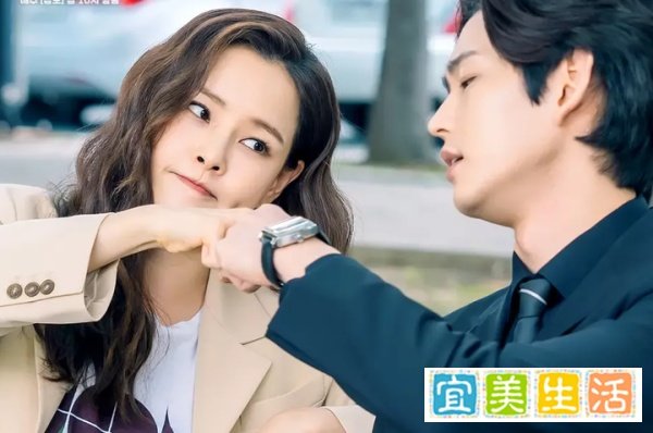 《一个女人》检察官失忆变身财阀儿媳,关键证人消失,是好也是坏