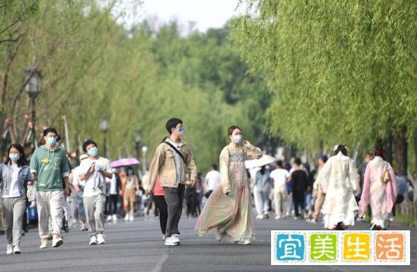 专家称五一调休是动了脑筋的做法:有心人选择充电,而非娱乐至死
