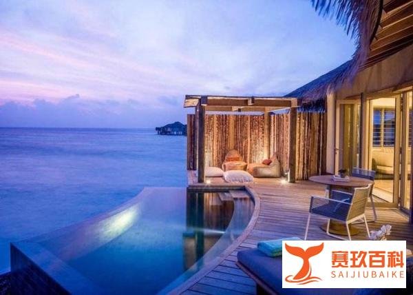 国庆旅游景点人这么多，他们是怎么写宣传语的？