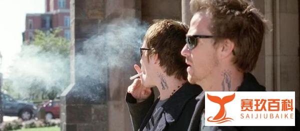 豆瓣评分8.2,我出去买包烟,都能遇到9个看过它的人