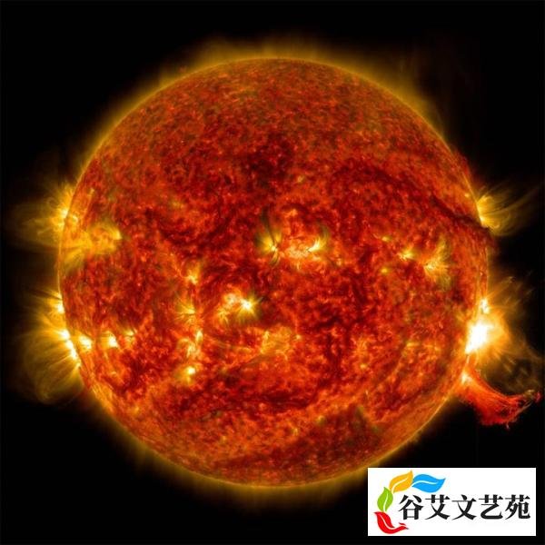 太阳有多恐怖?如果人掉进太阳0.0000000000001秒,他会死吗?