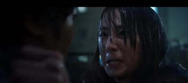 北川景子颠覆清纯玉女形象转型!素颜狰狞演绎毒贩母亲引热议