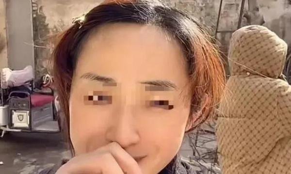 女子辞掉年薪30万工作回家相亲与34岁女子过年被催婚患上抑郁症