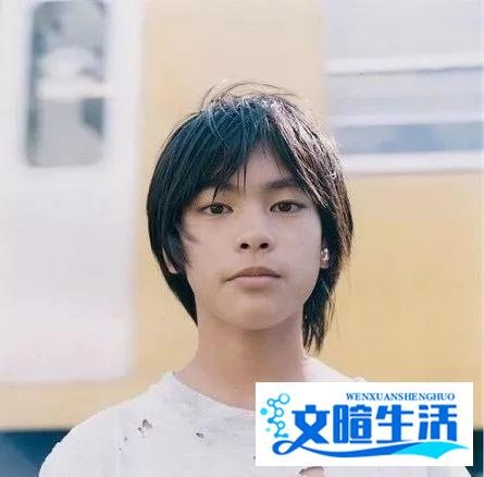 东方放映室 | 《无人知晓》:把悲伤的故事温柔的说给你听