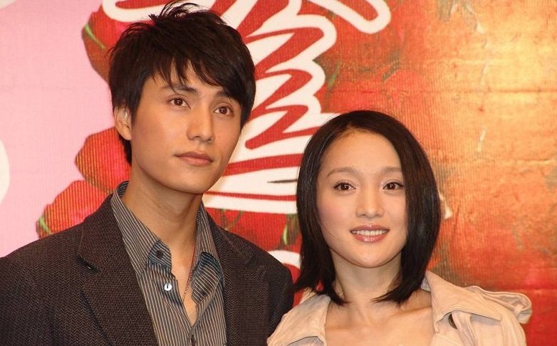 陈坤卡点晒照为周迅庆47岁生日，连续多年未缺席，他们之间有过哪些交集？