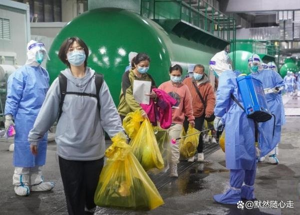 上海最大方舱能容纳多少人？至今为止有多少人出舱了？
