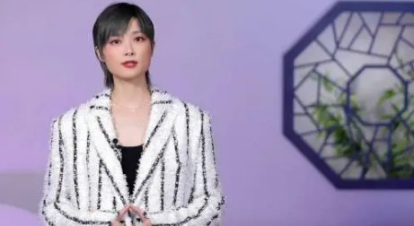 央视中秋晚会:李宇春与神十四航天员隔空挥手致意!今年中秋晚会有多浪漫?
