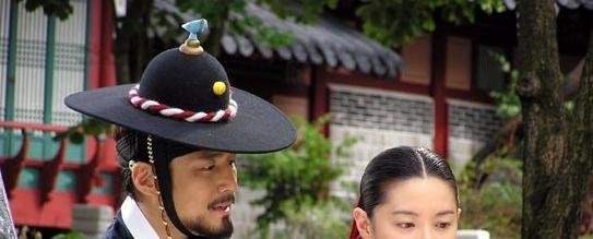 大长今主题曲《呼唤》的歌词是什么？中文翻译歌词