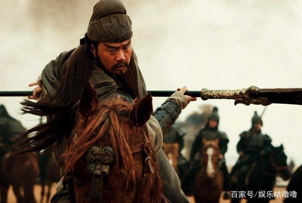 五位关羽的扮演者中，有四位堪称经典，为何说只有谢孟伟是来搞笑的？