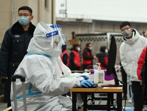 京昌平一超市售货员初筛阳性，这名感染者涉及到了哪些场所？