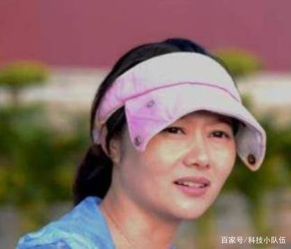 女主播离婚后上<非诚勿扰>相亲,现身1小时被富商牵走,后来怎样?