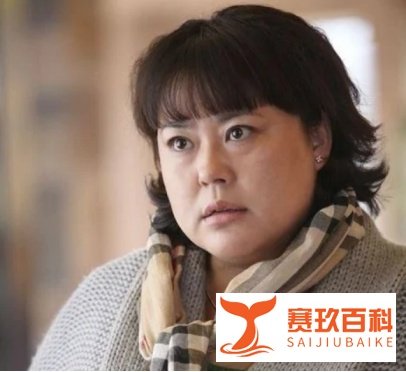 52岁演员李菁菁又离婚,小21岁丈夫向网友哭诉,如今人财两空